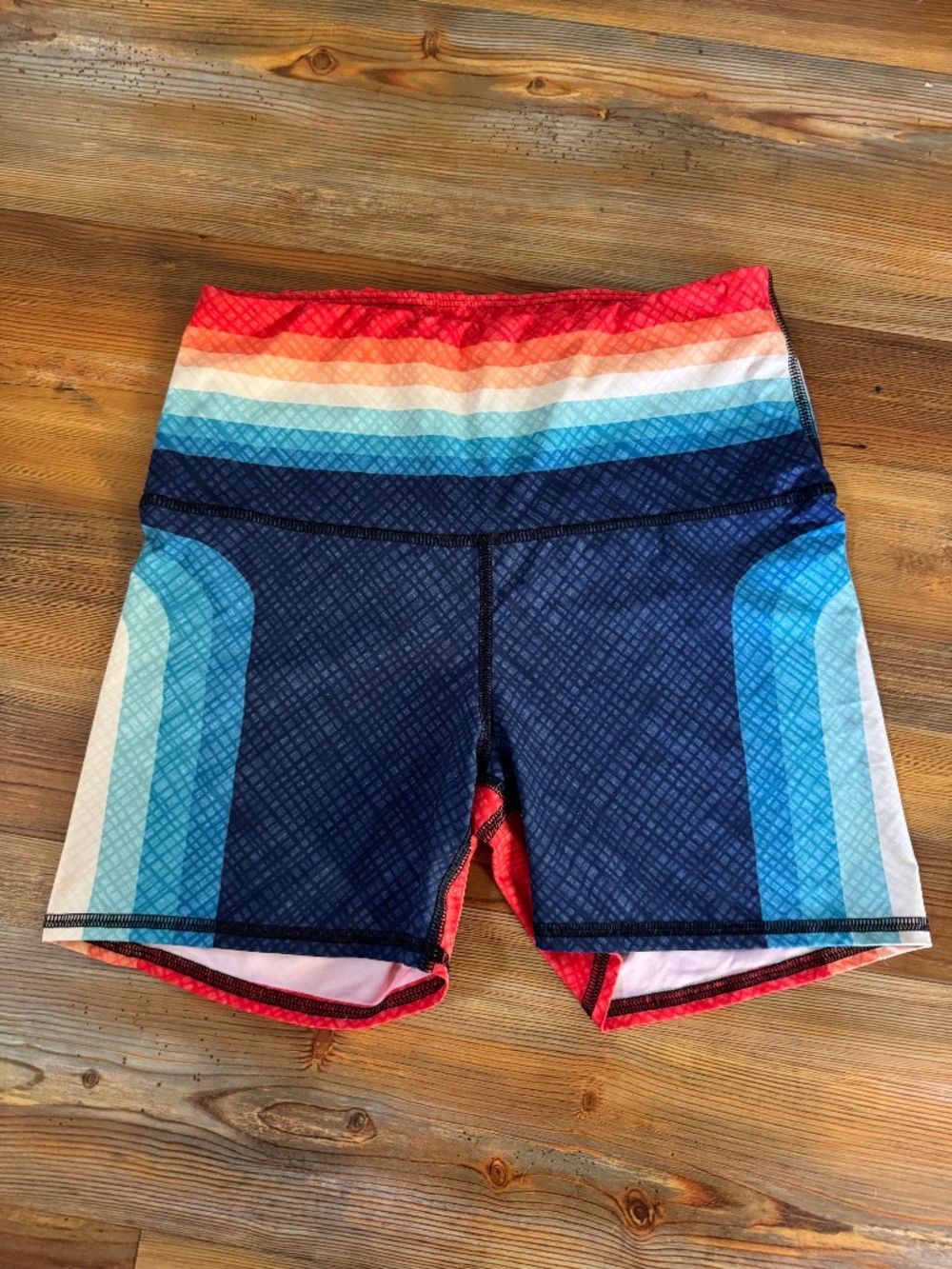 Yoga Democracy Joey short size small